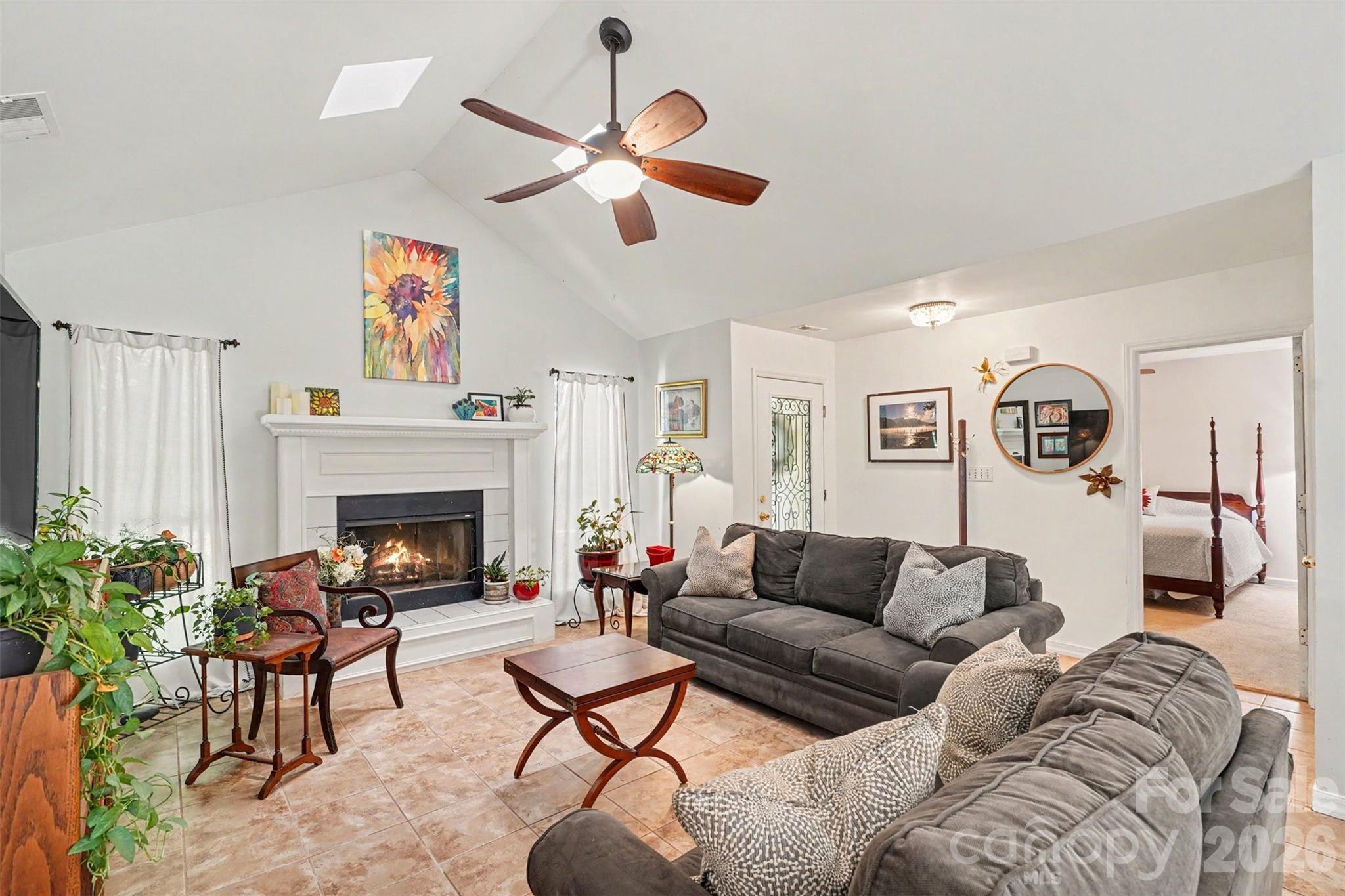 1419 Parkside Drive