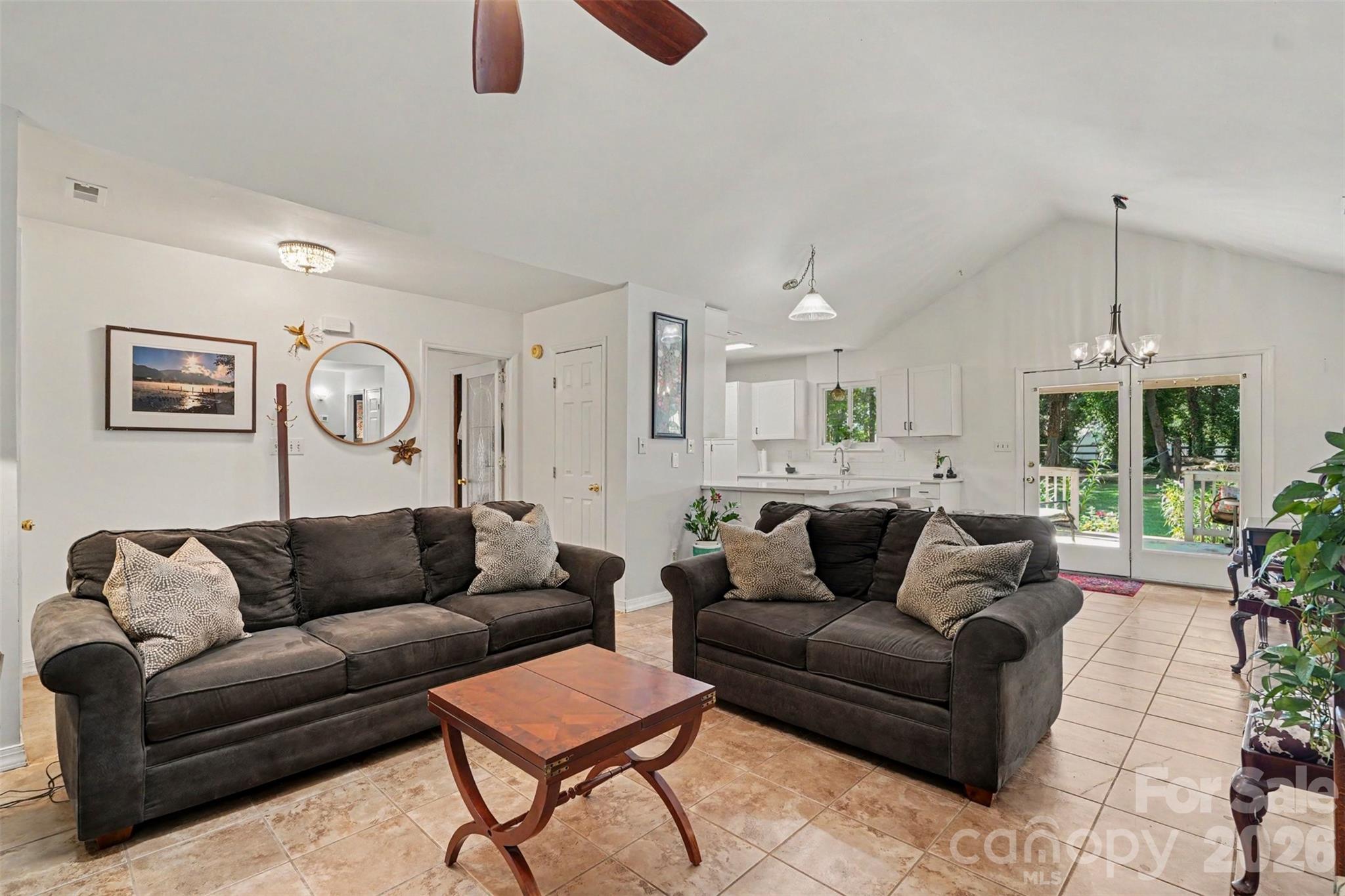 1419 Parkside Drive