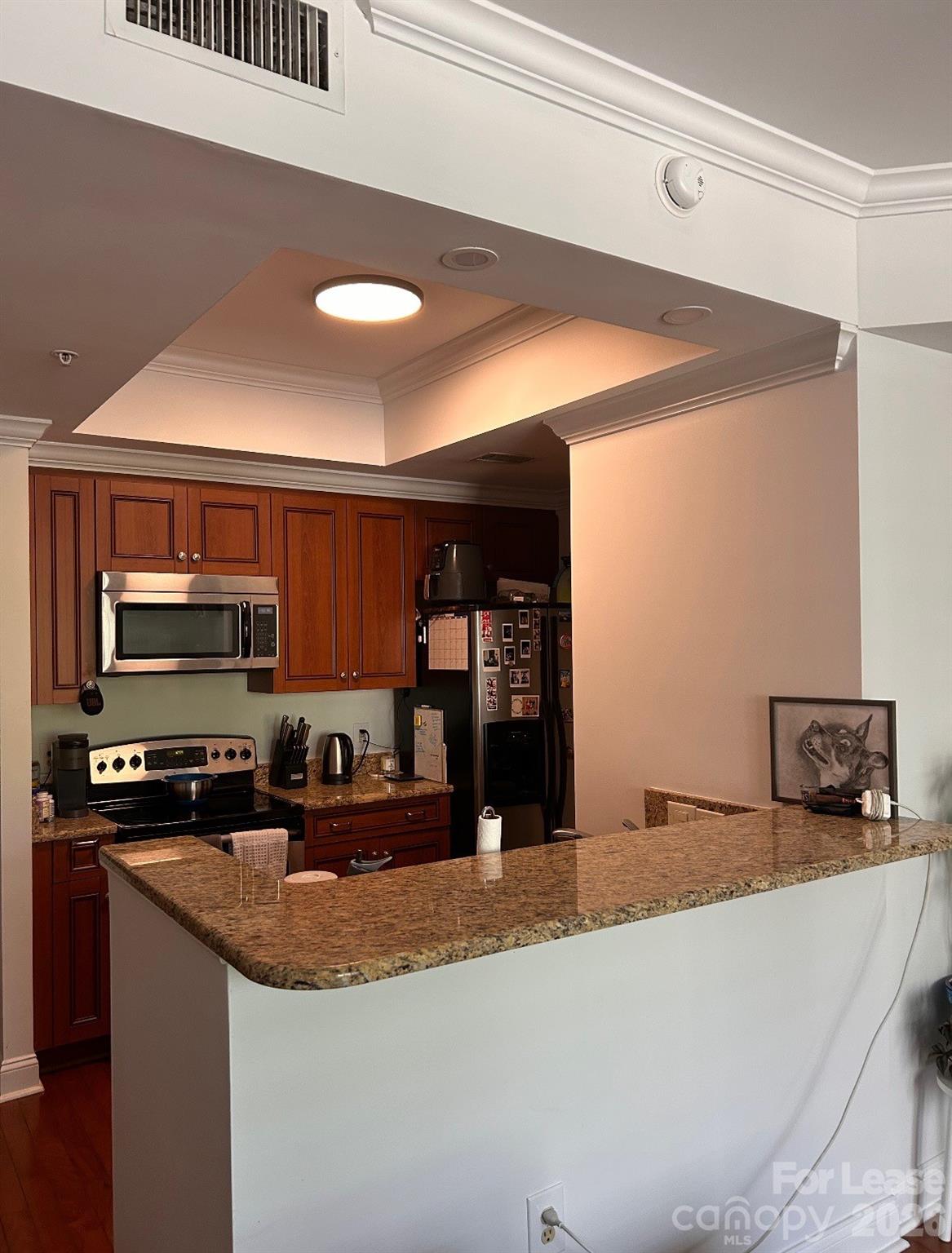 300 W 5th Street Unit: 250