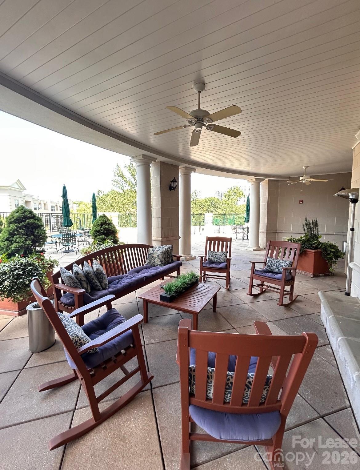 300 W 5th Street Unit: 250