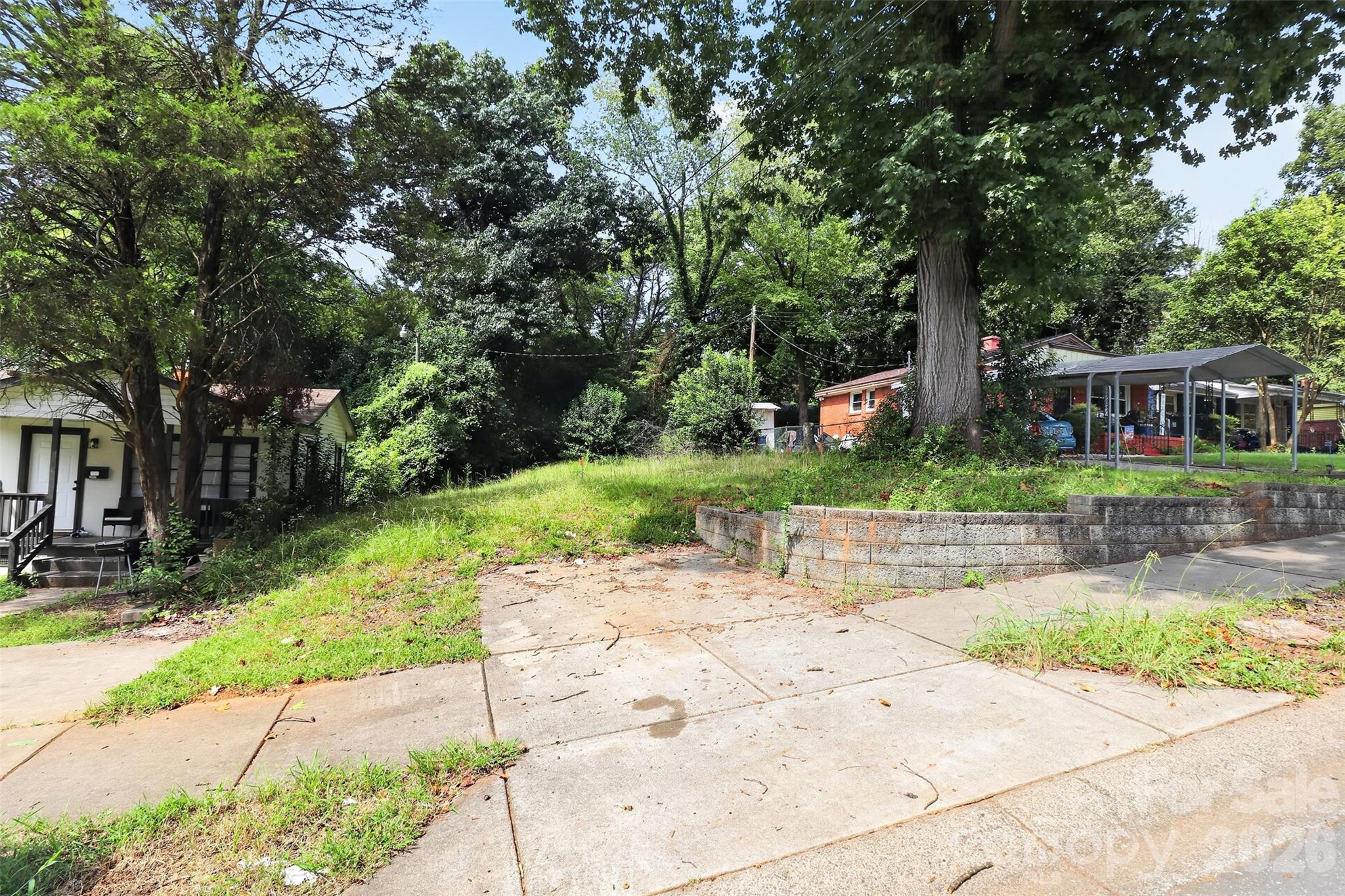 2011 Erie Street