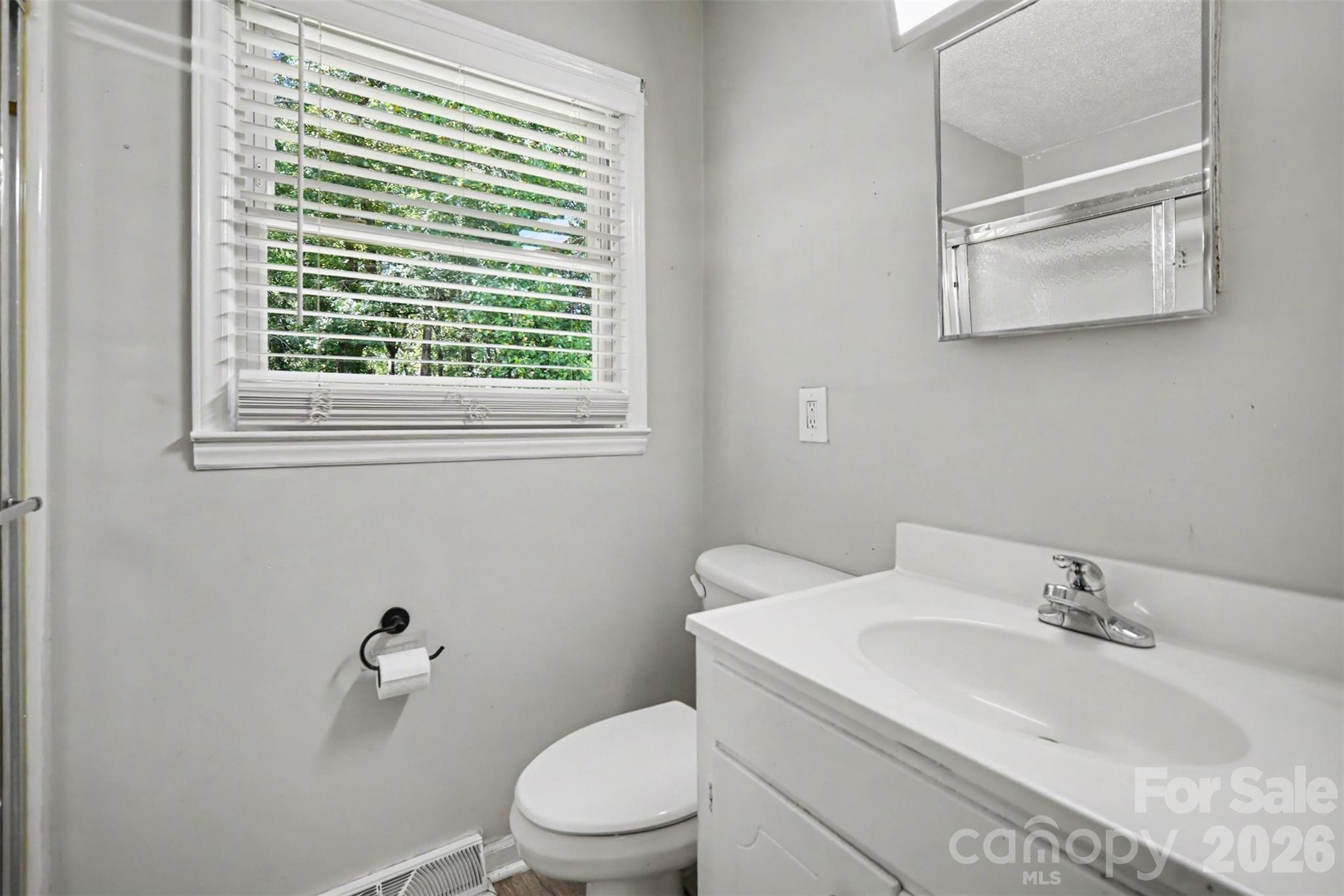 829 Vancouver Lane