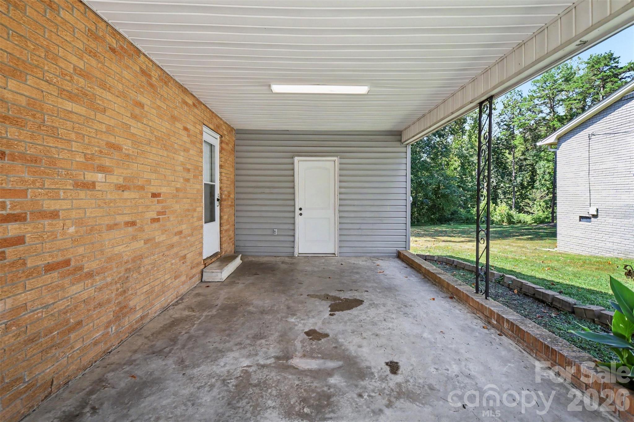 829 Vancouver Lane