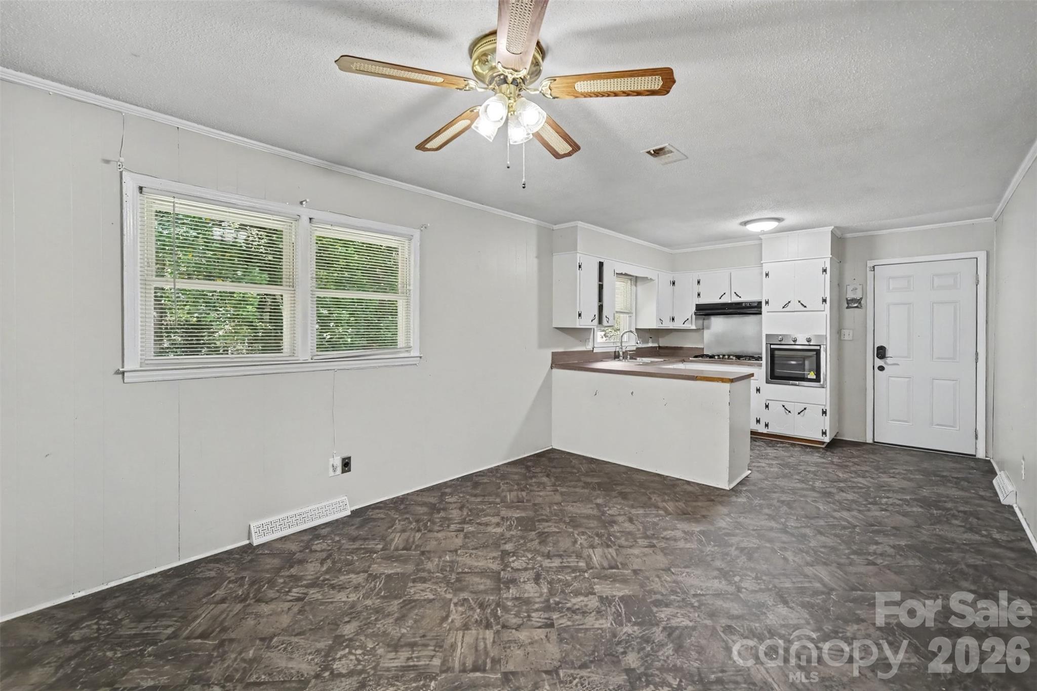 829 Vancouver Lane