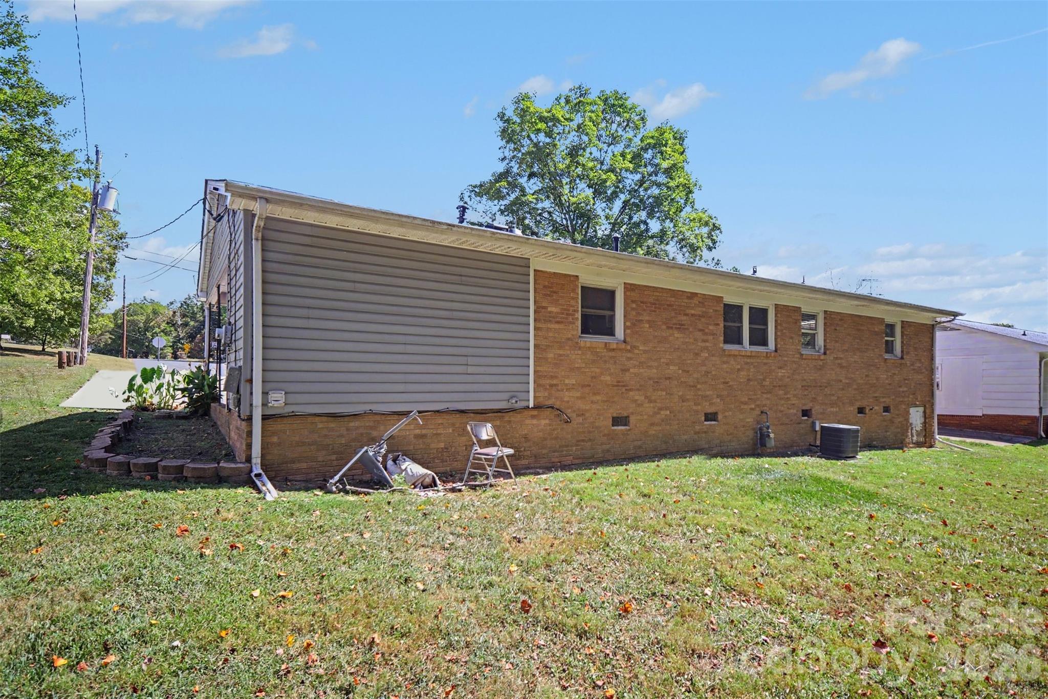 829 Vancouver Lane