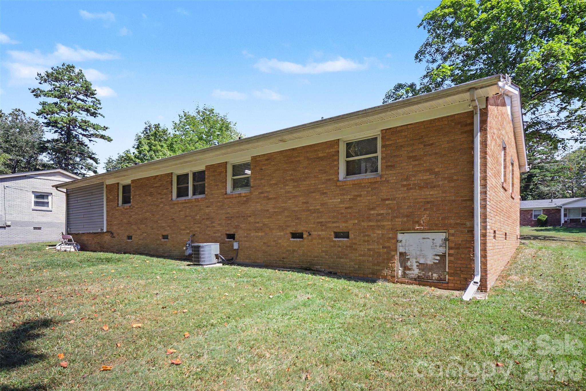 829 Vancouver Lane