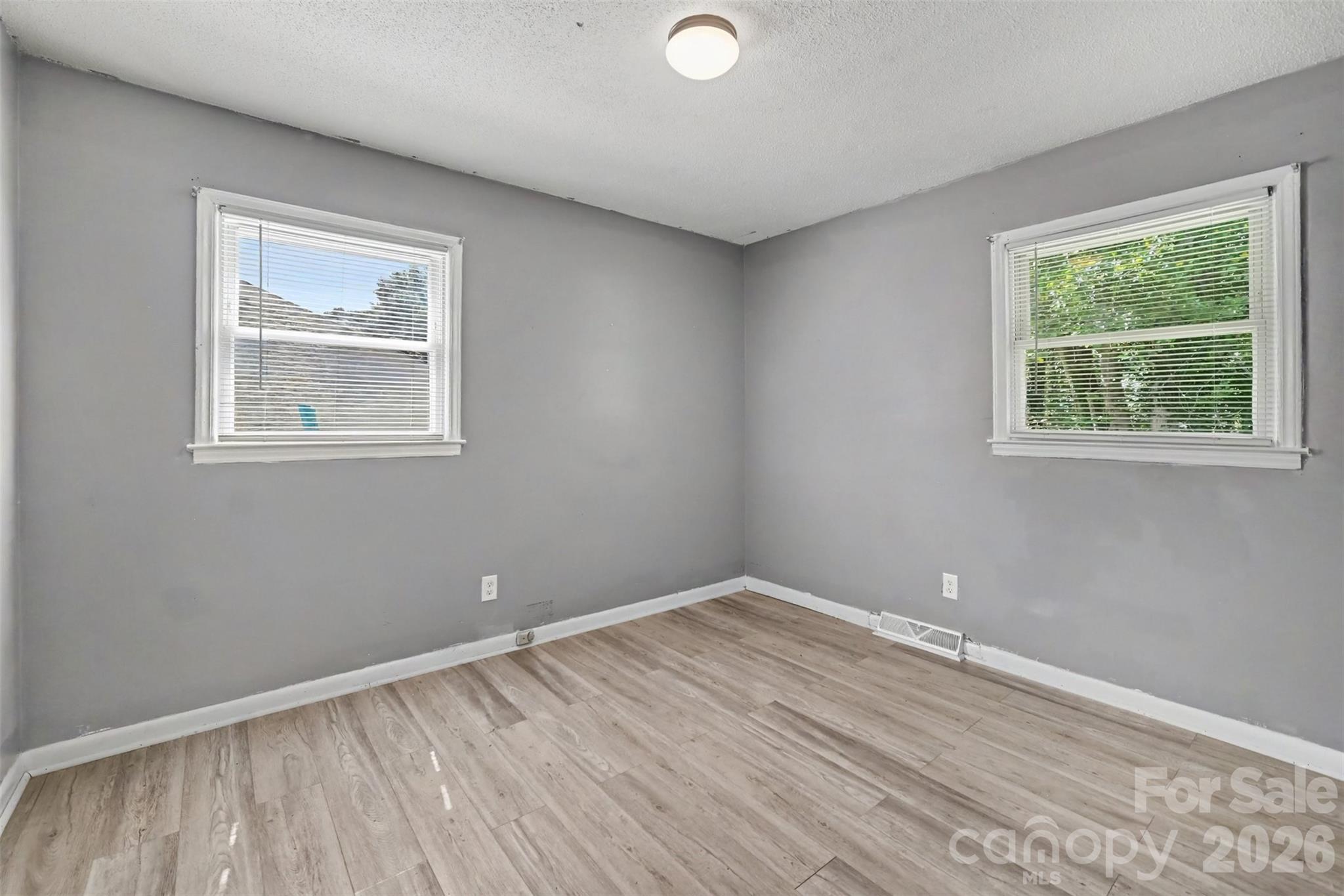 829 Vancouver Lane