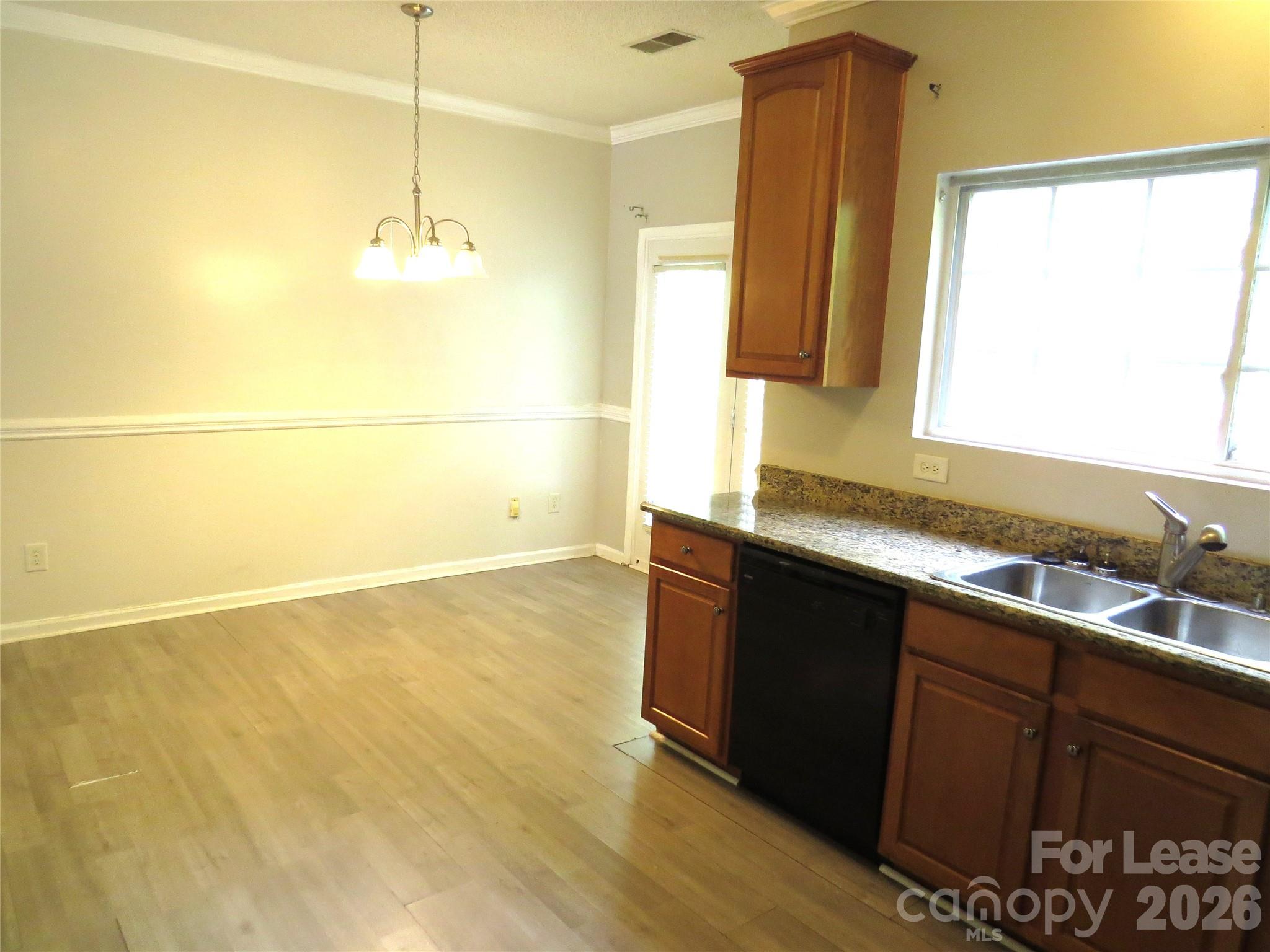 2738 Highland Park Drive