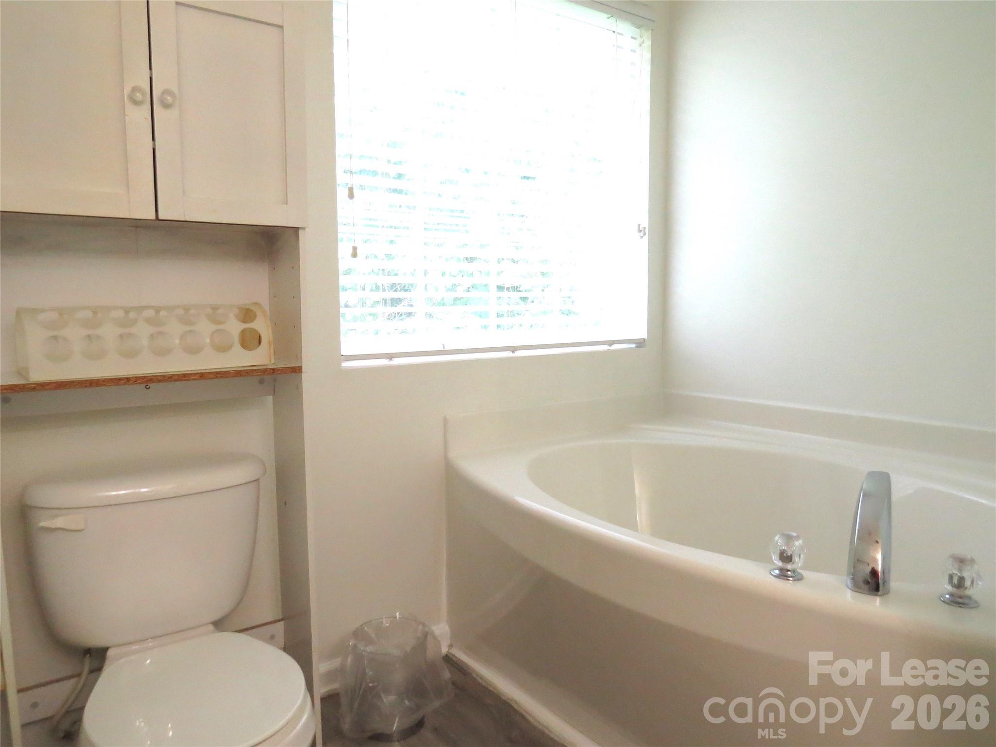 2738 Highland Park Drive
