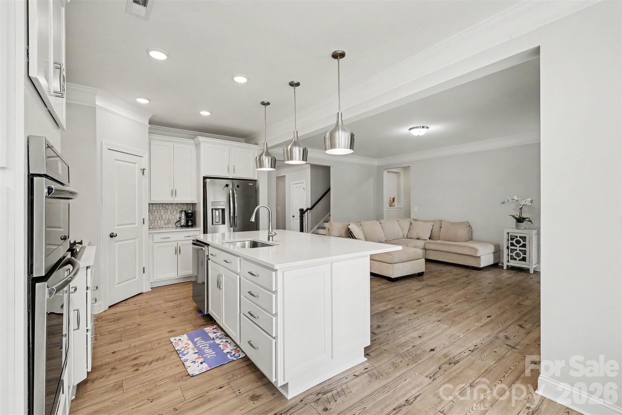 125 S Dunlavin Way
