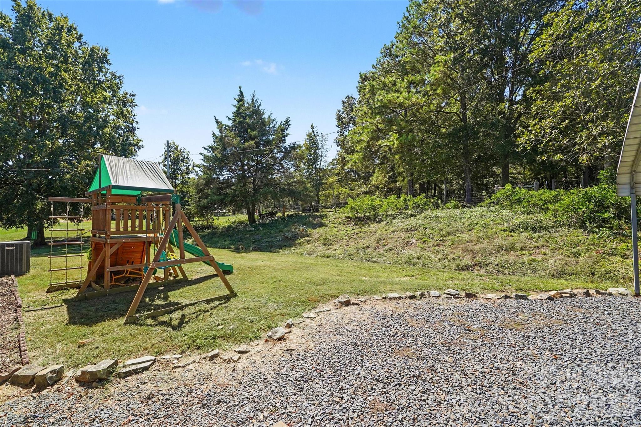 8121 Old Davis Road
