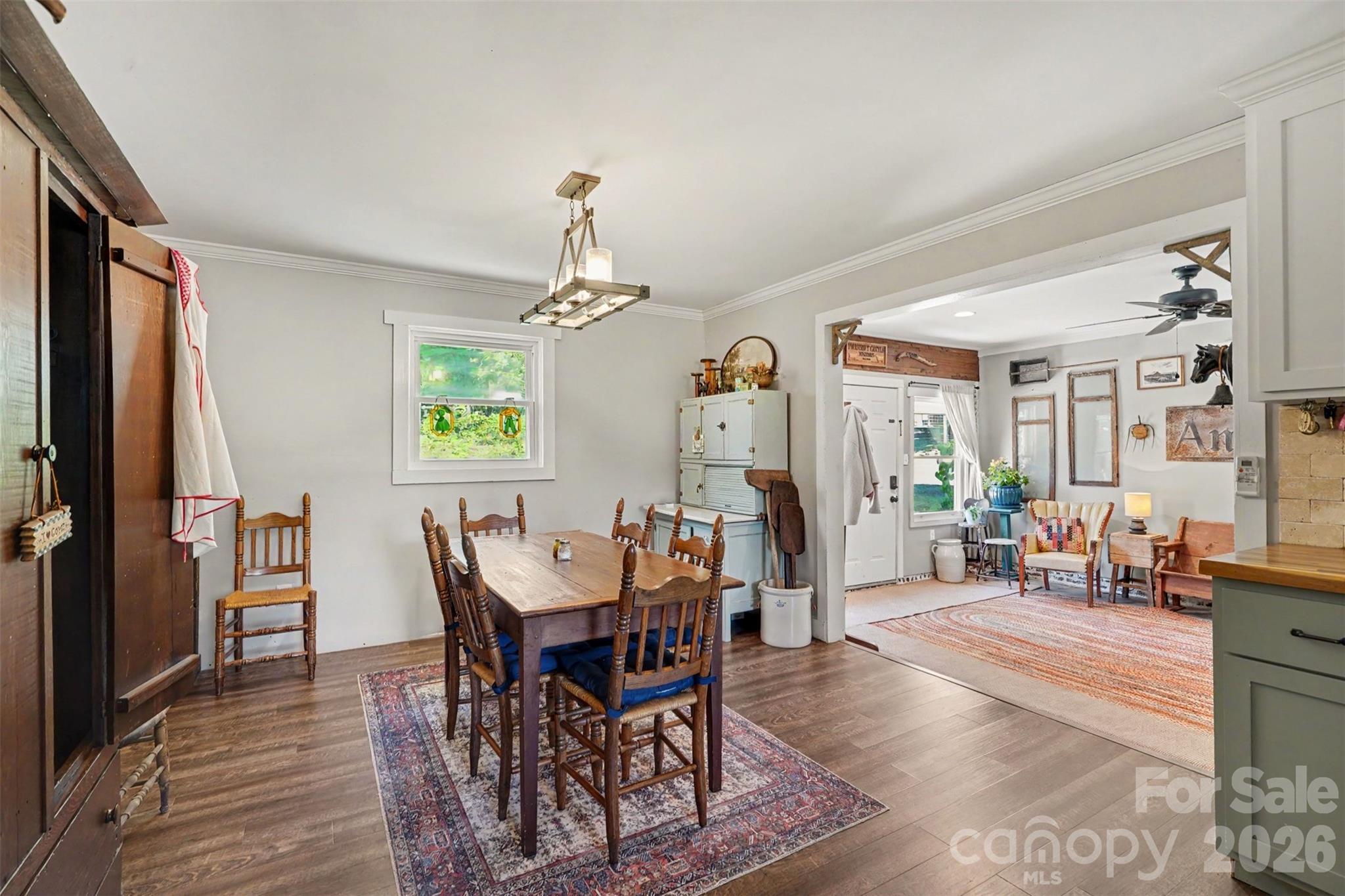 8121 Old Davis Road