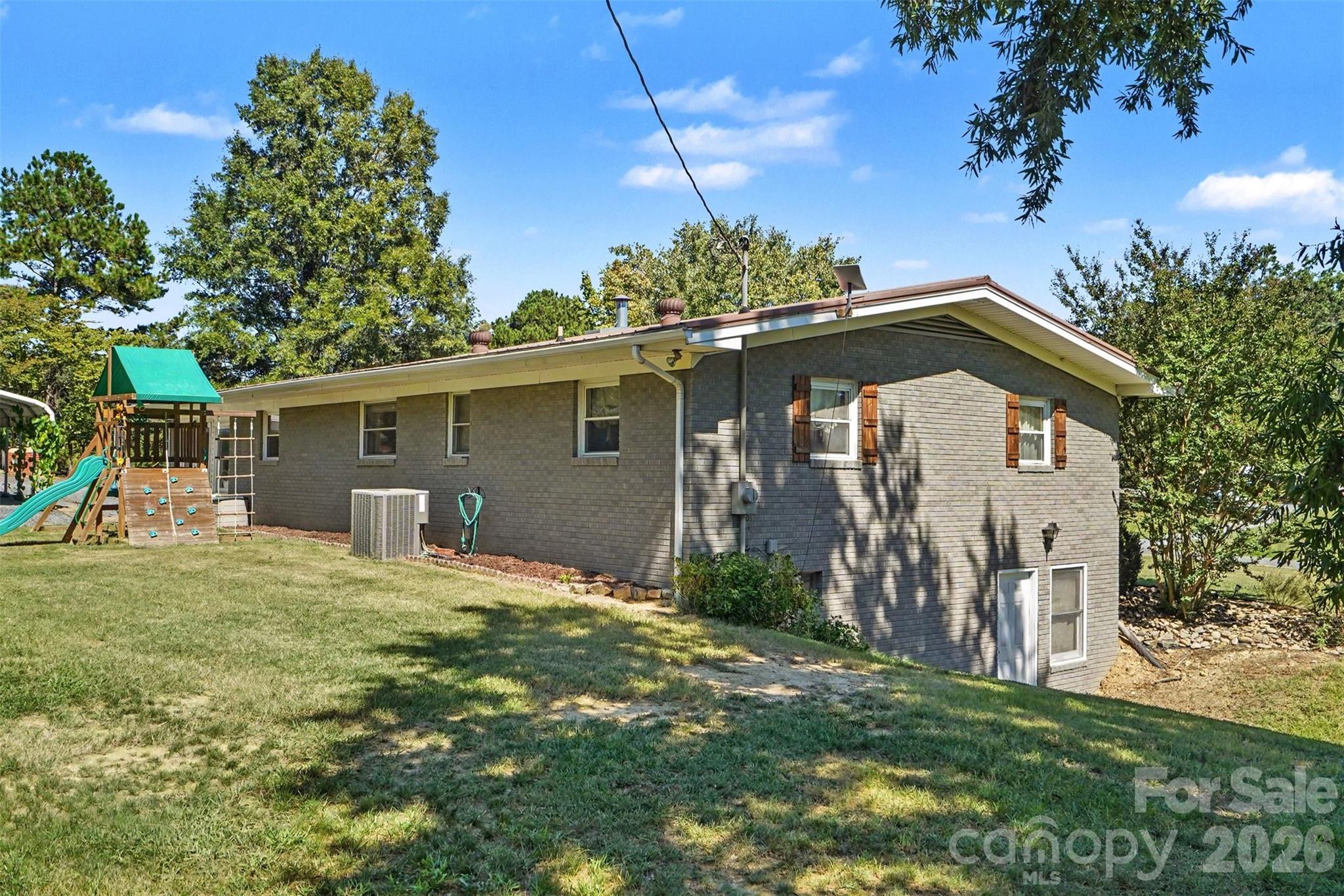 8121 Old Davis Road