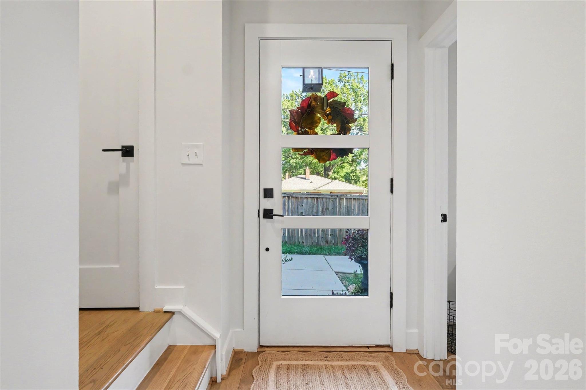 1713 Mimosa Avenue
