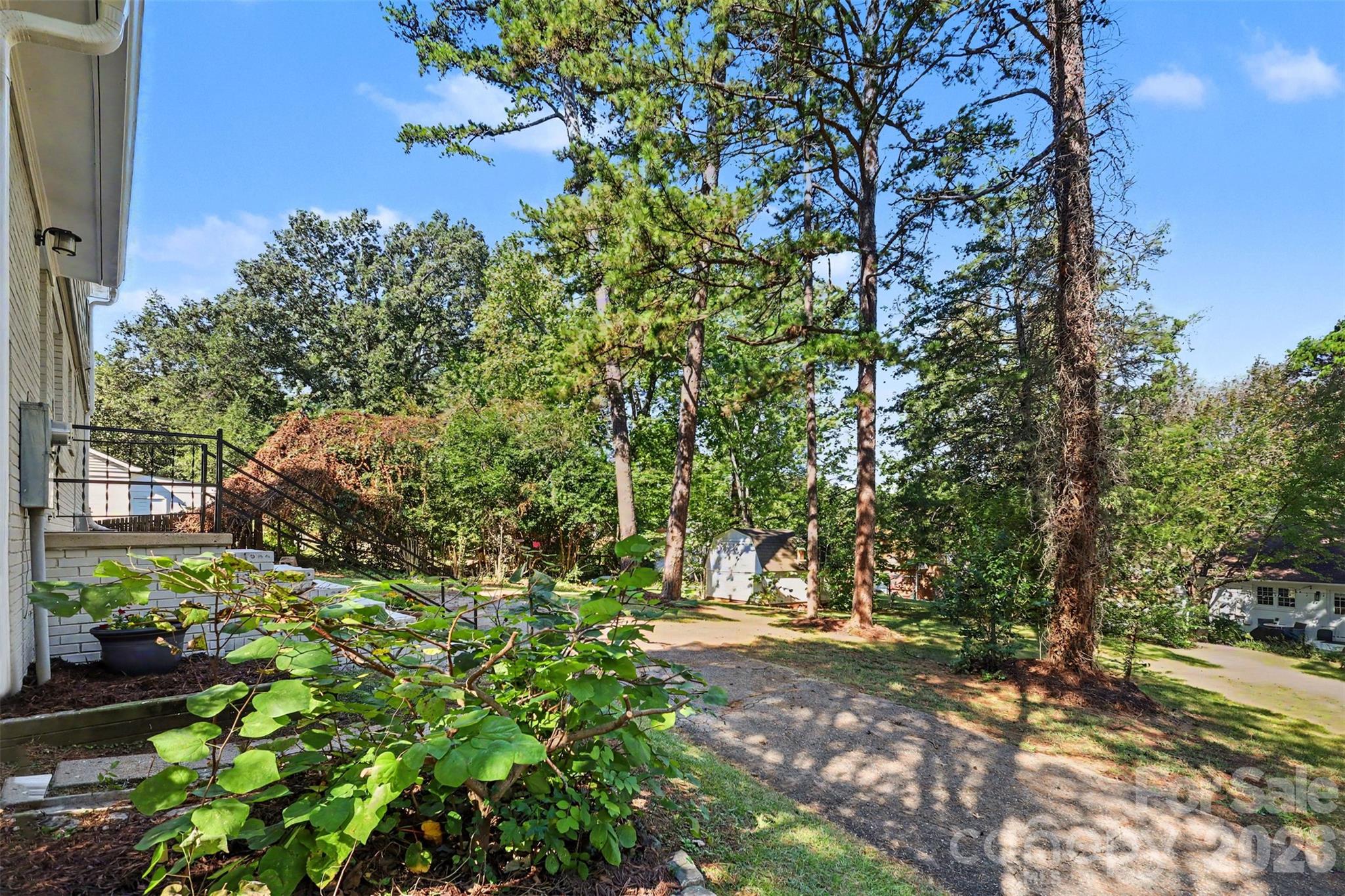 833 Archdale Drive