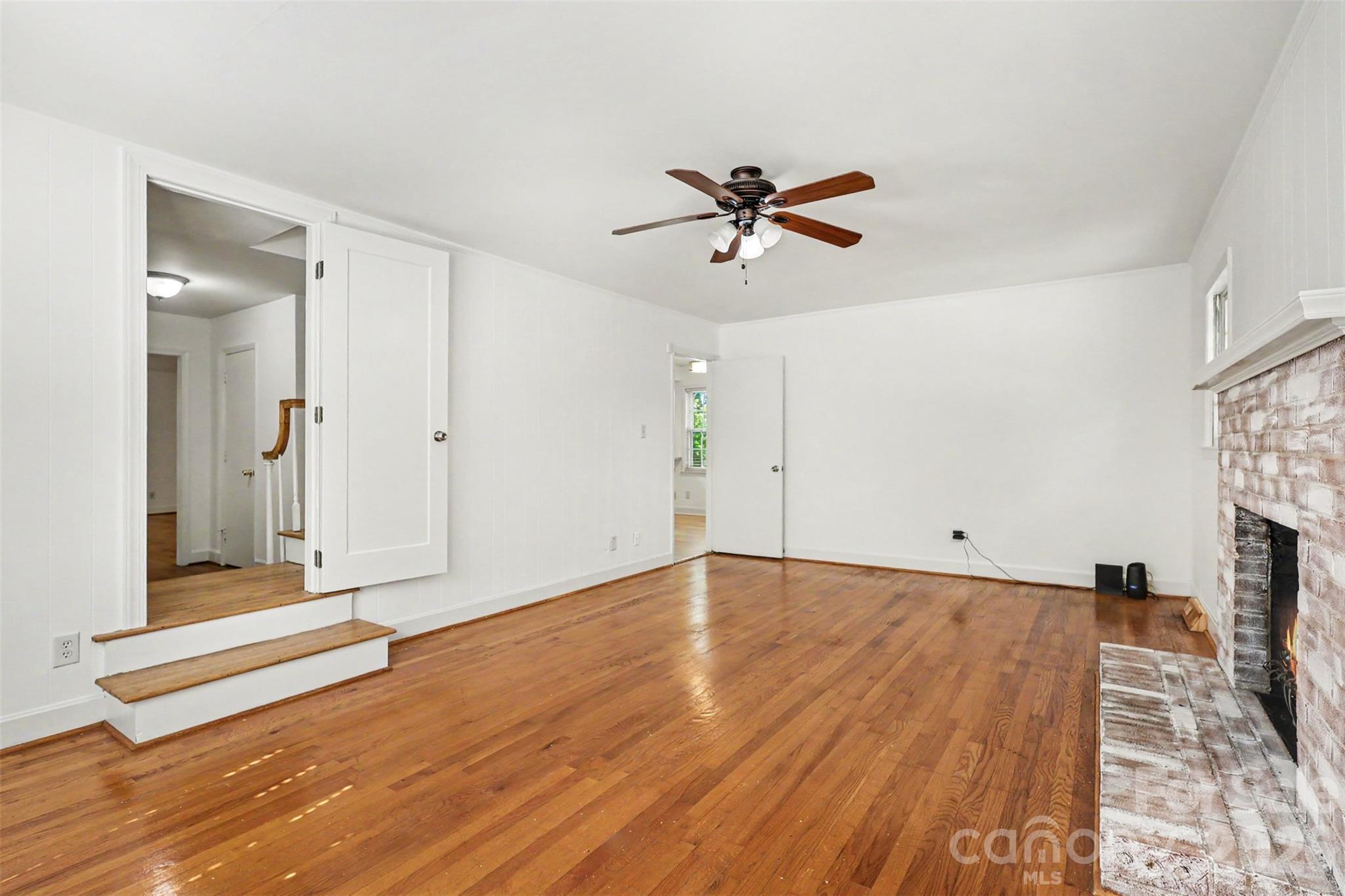 833 Archdale Drive