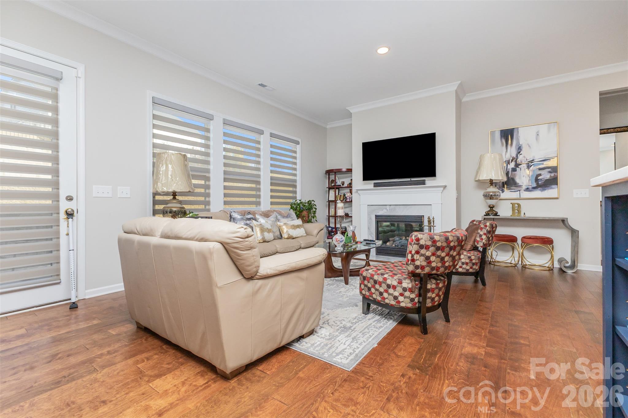 19004 Dry Narrows Way