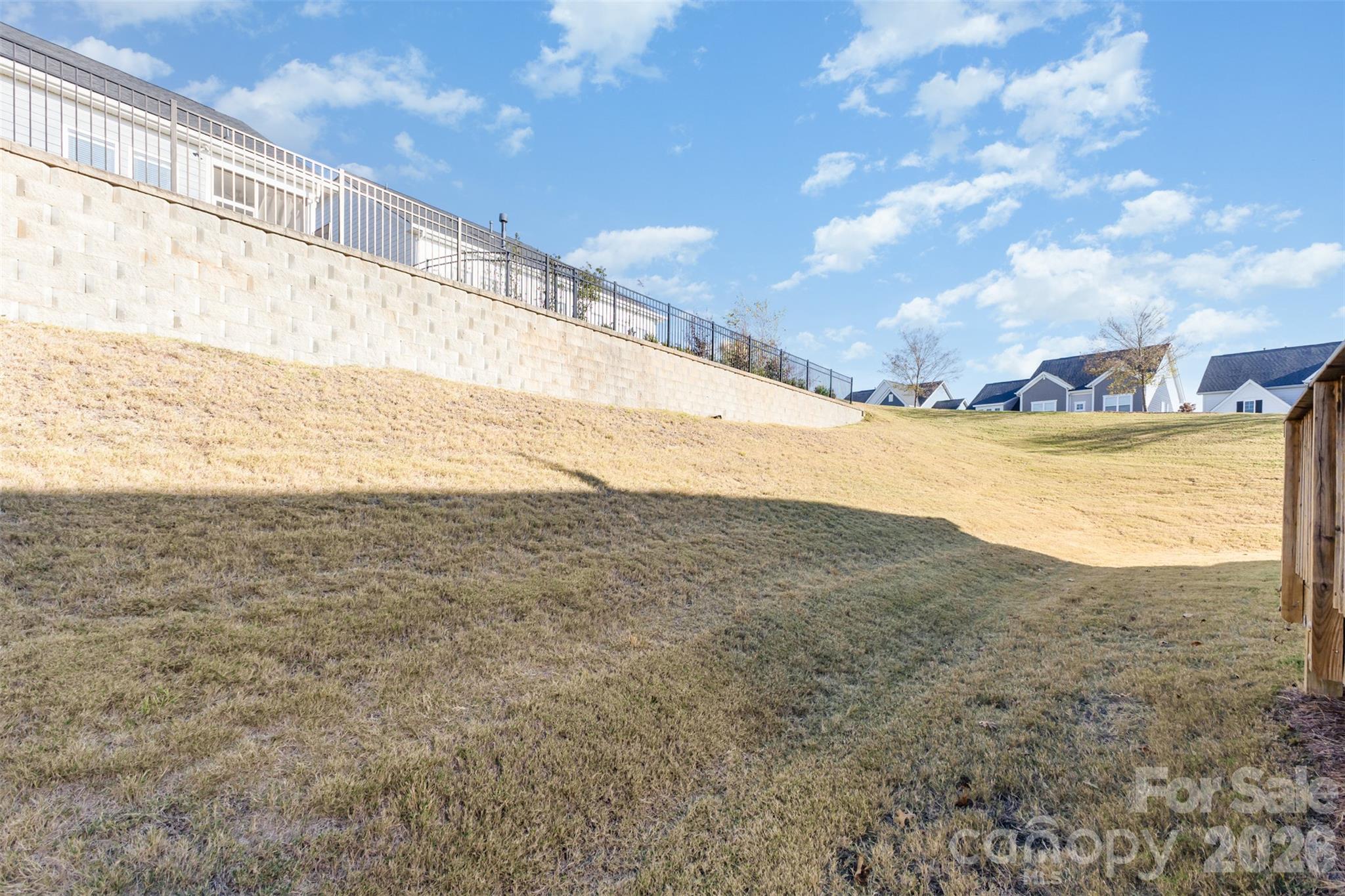 19004 Dry Narrows Way