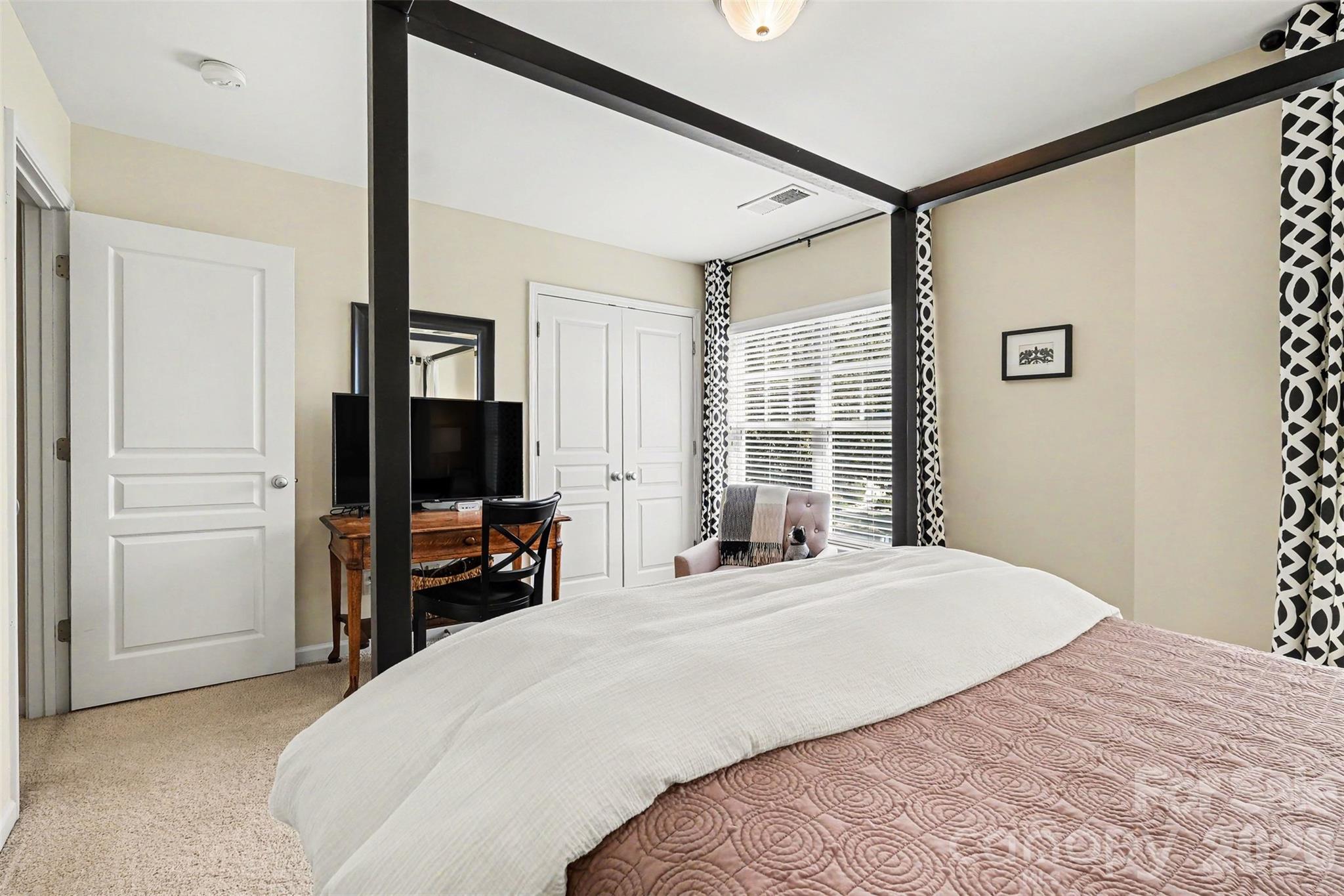 1727 Crabapple Tree Lane