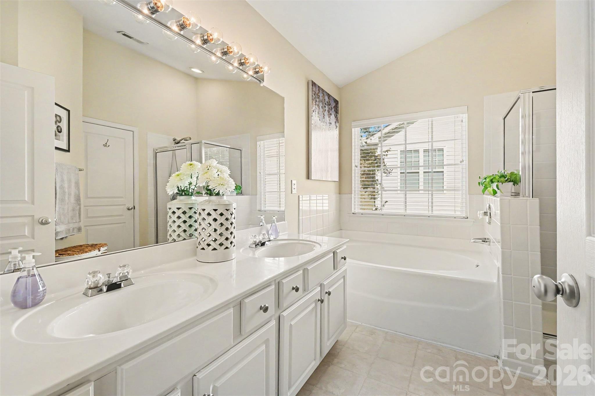 1727 Crabapple Tree Lane