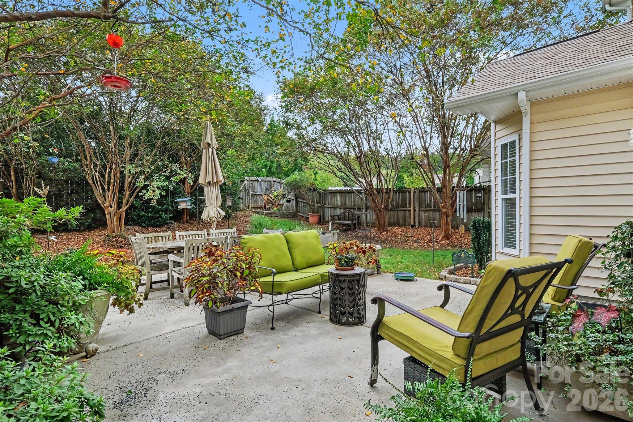 1727 Crabapple Tree Lane