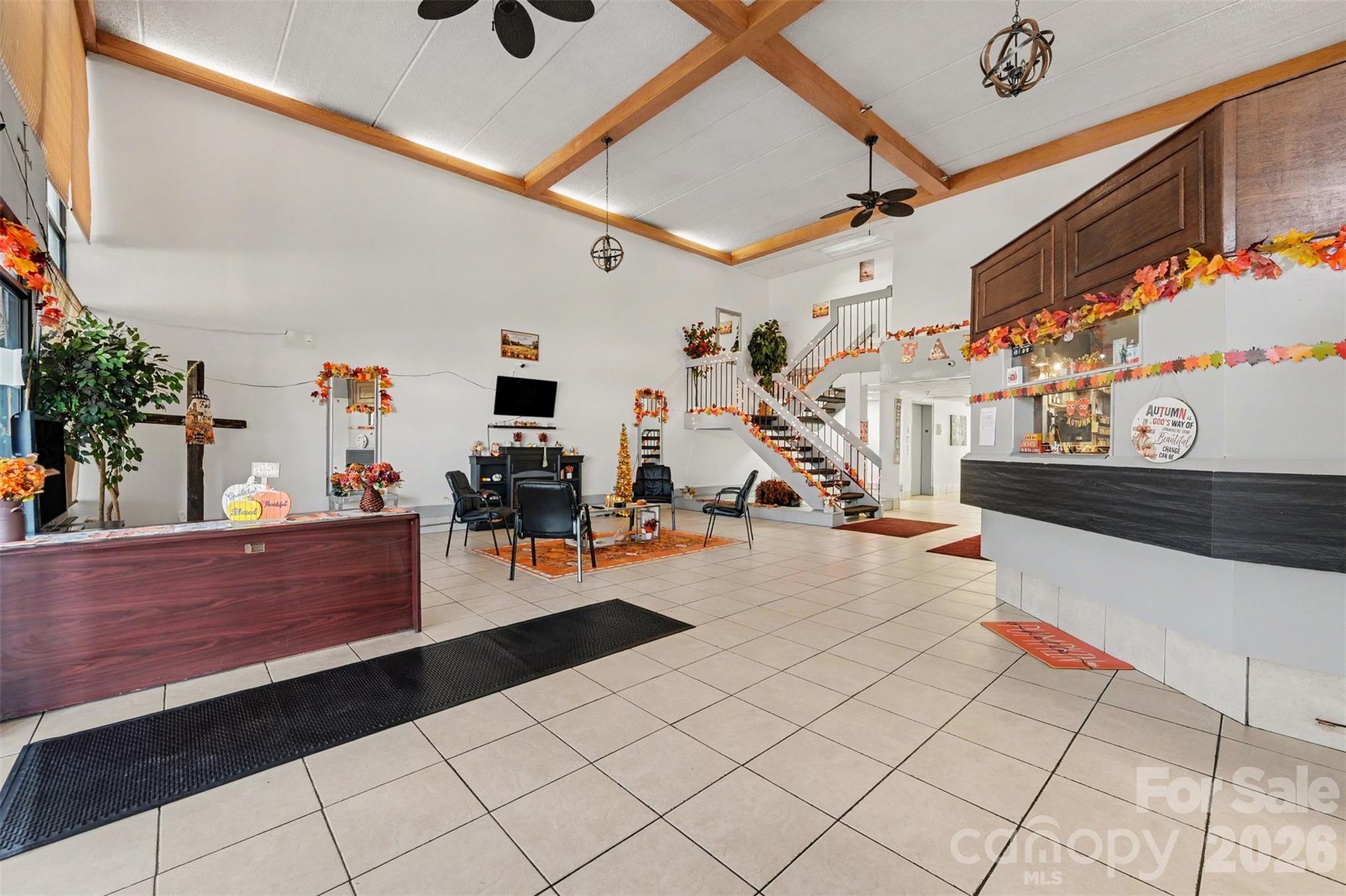 4904 Reagan Drive