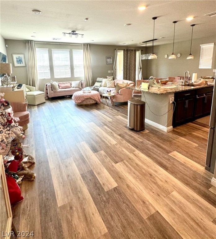 1457 Overseer Avenue