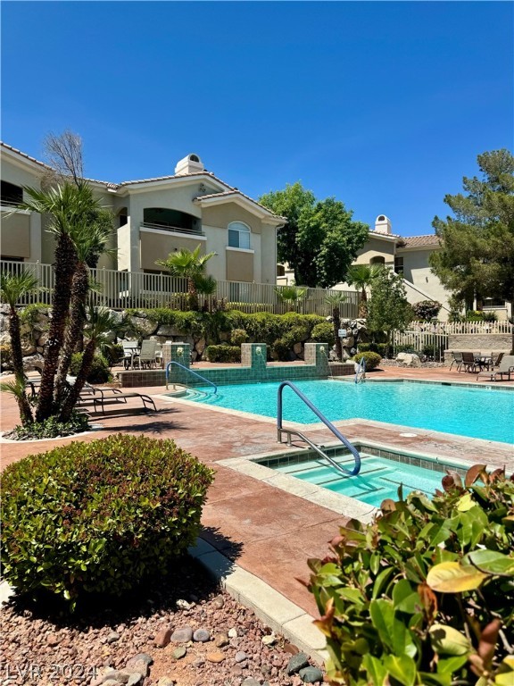 1301 Red Gable Lane 204