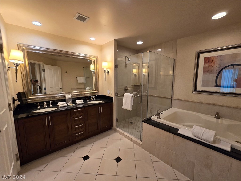 135 East Harmon Avenue 2807