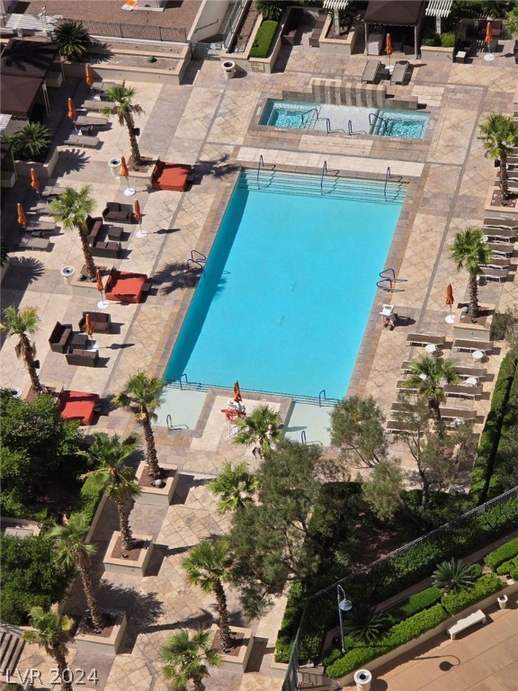 135 East Harmon Avenue 2807