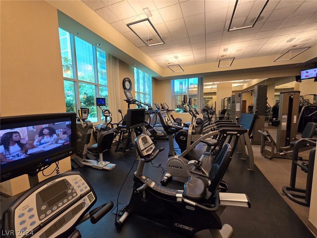 135 East Harmon Avenue 2807