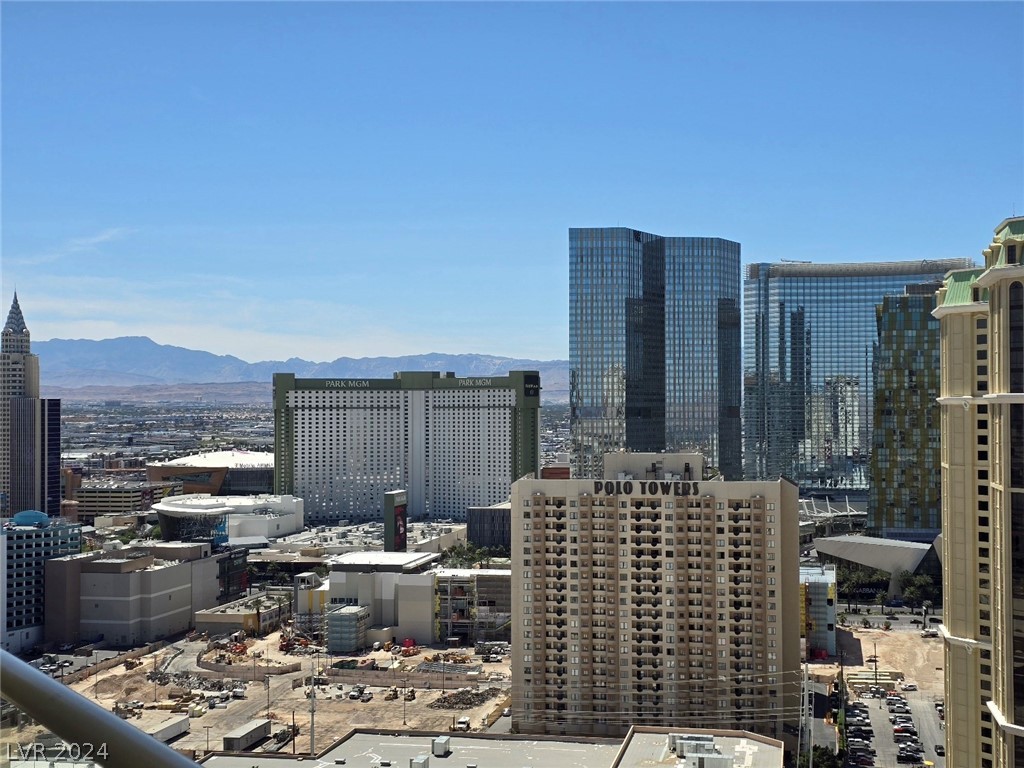 135 East Harmon Avenue 2807