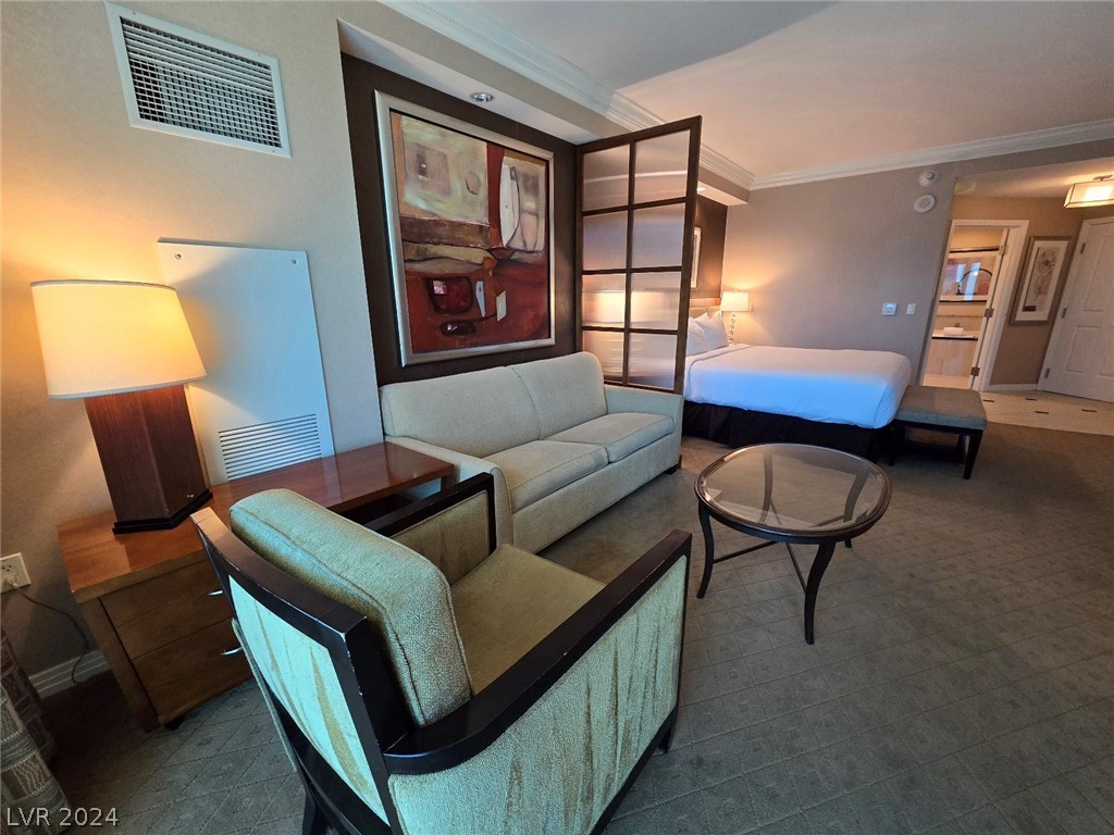 135 East Harmon Avenue 2807