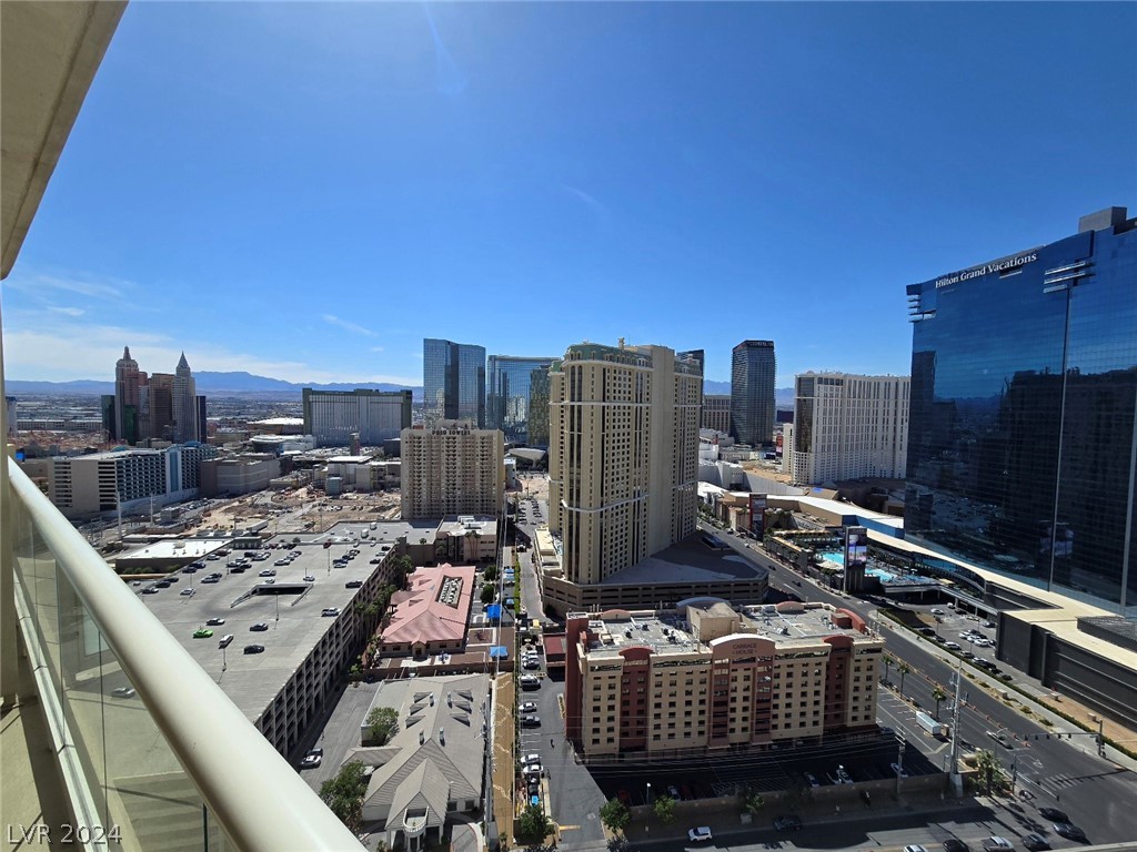 135 East Harmon Avenue 2807