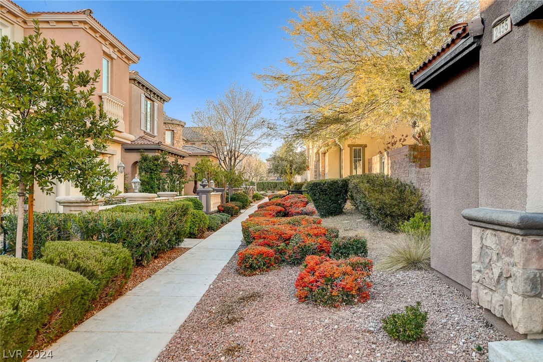 2455 Cordoba Bluff Court