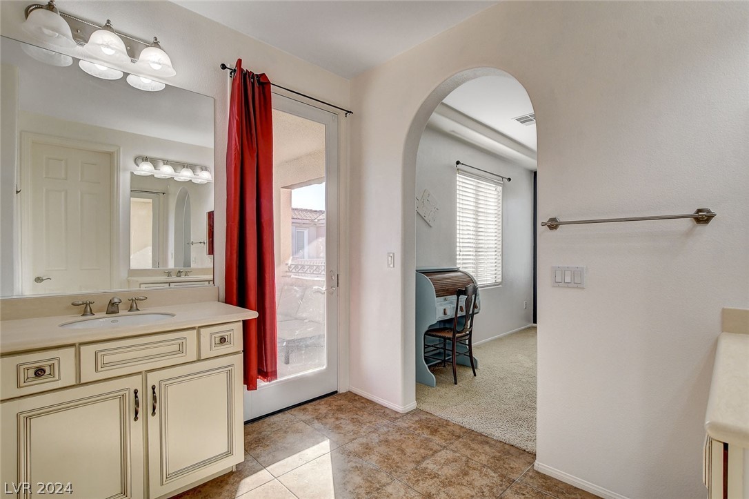 2455 Cordoba Bluff Court