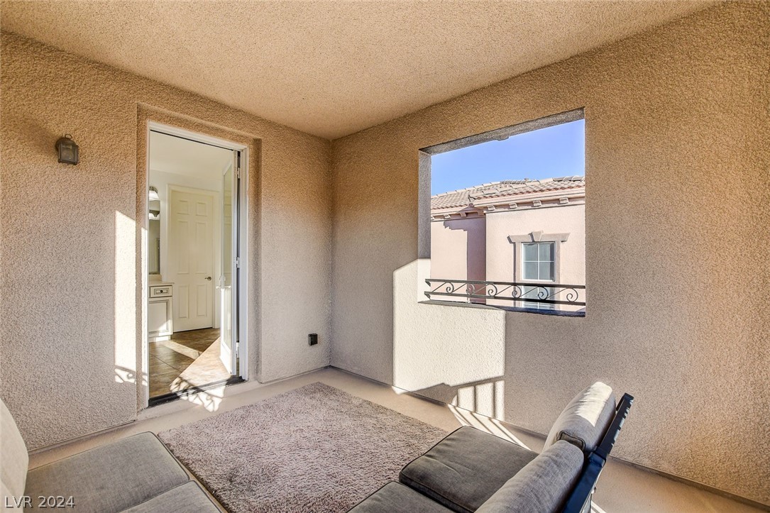 2455 Cordoba Bluff Court