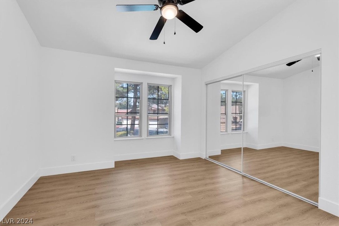 2388 Pickwick Drive 0