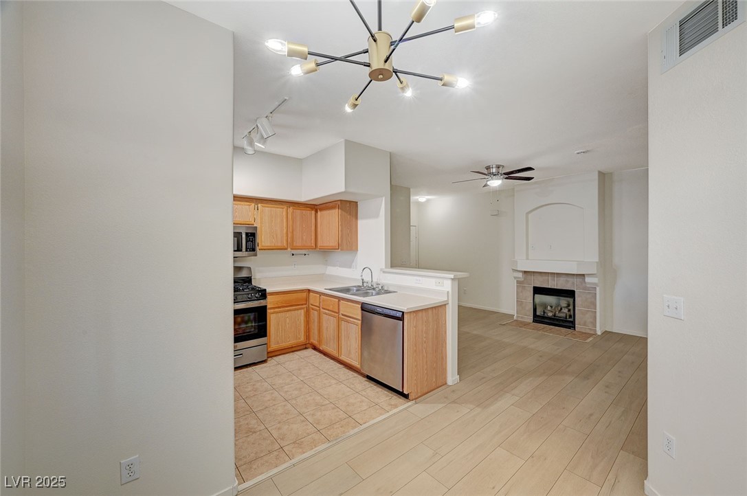 9050 West Warm Springs Road 1147