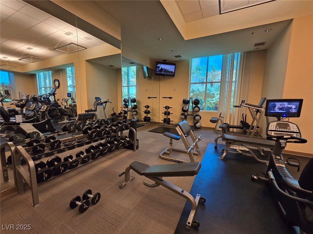 135 East Harmon Avenue 2203