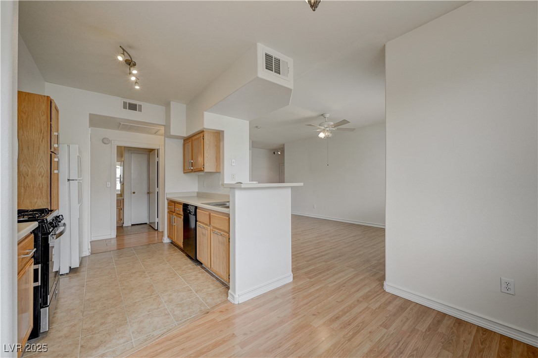 9050 West Warm Springs Road 1113