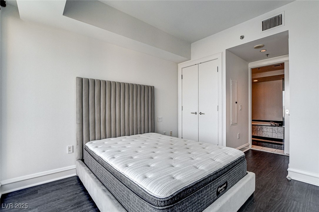 2700 South Las Vegas Boulevard 1305