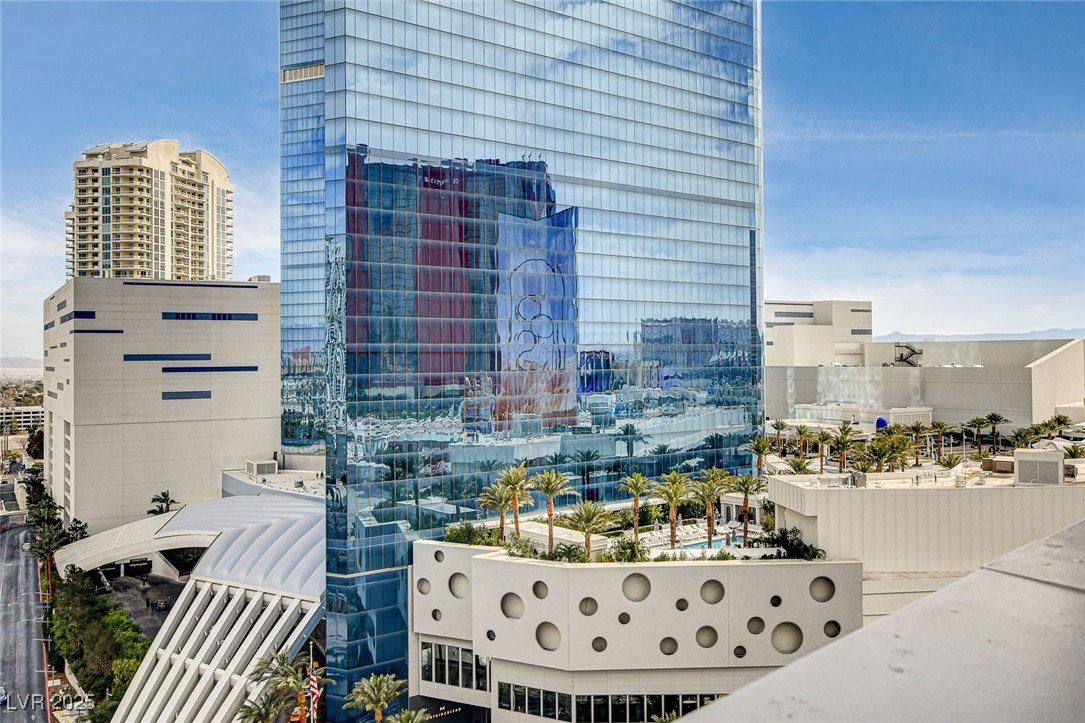 2700 South Las Vegas Boulevard 1305