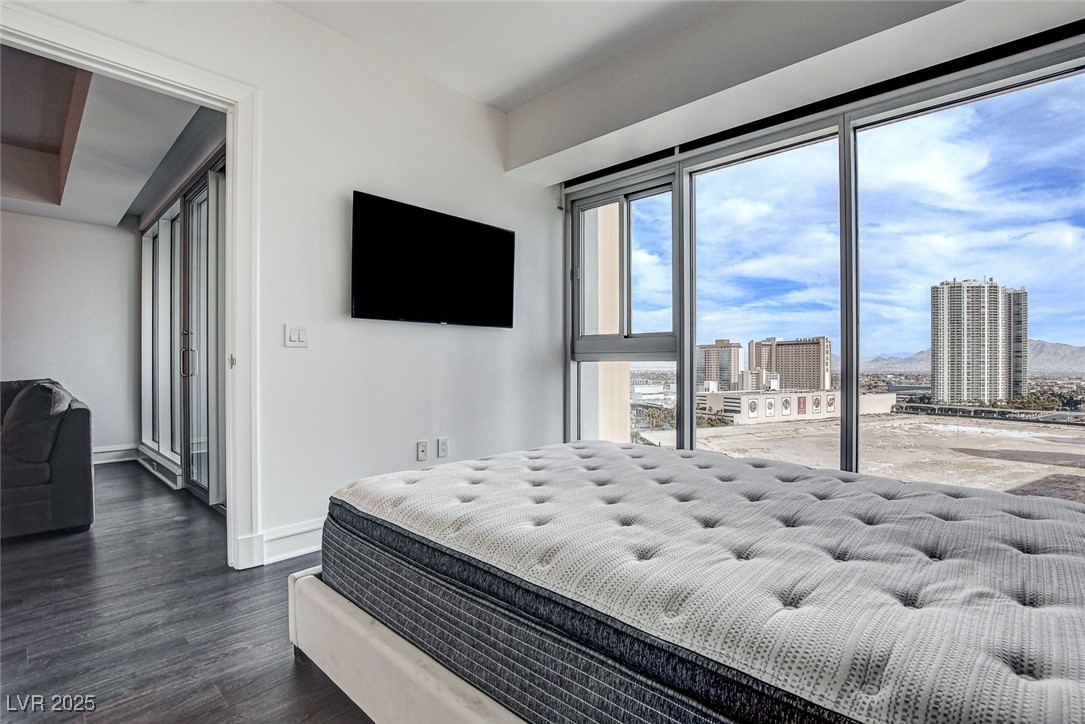 2700 South Las Vegas Boulevard 1305