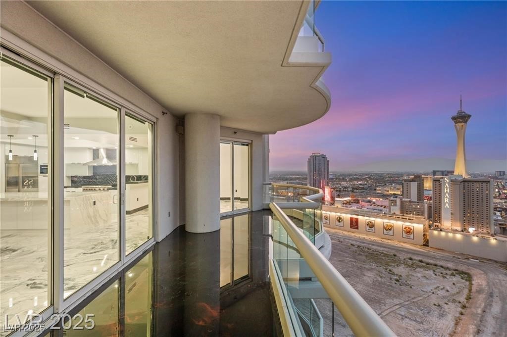 2777 Paradise Road 2801