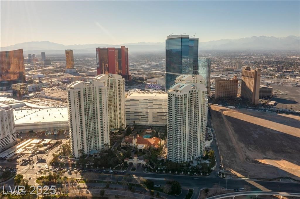 2777 Paradise Road 2801