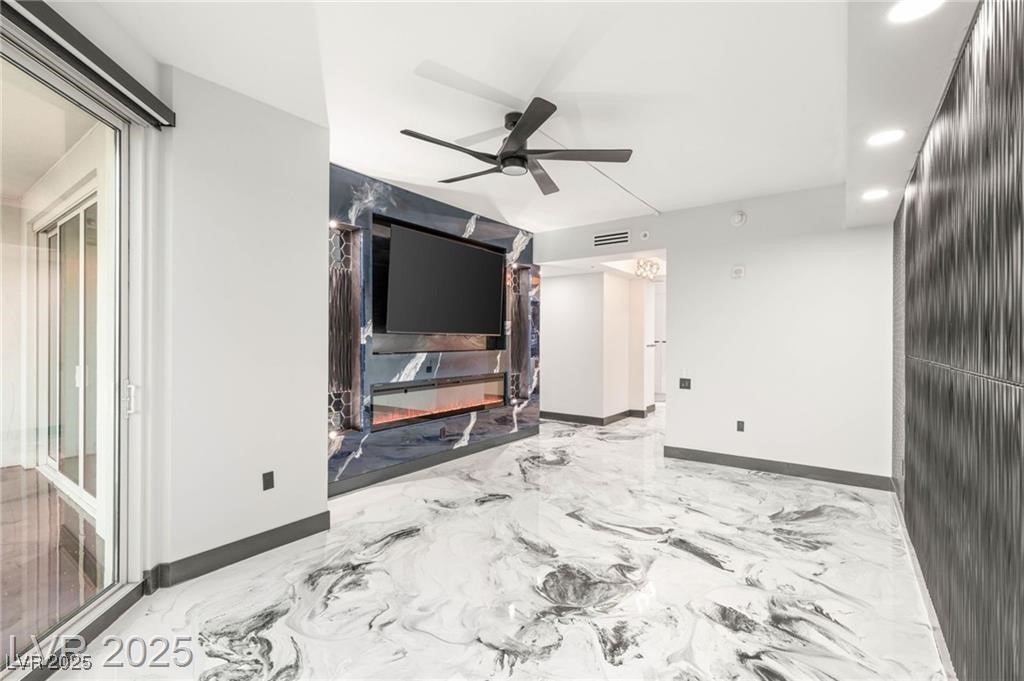 2777 Paradise Road 2801