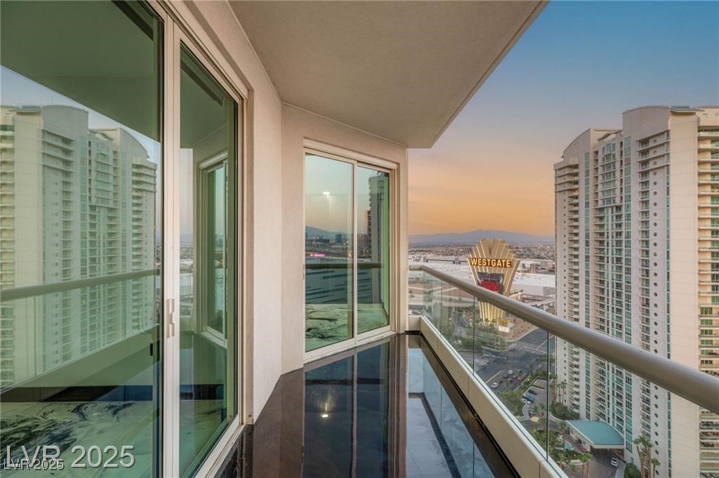 2777 Paradise Road 2801