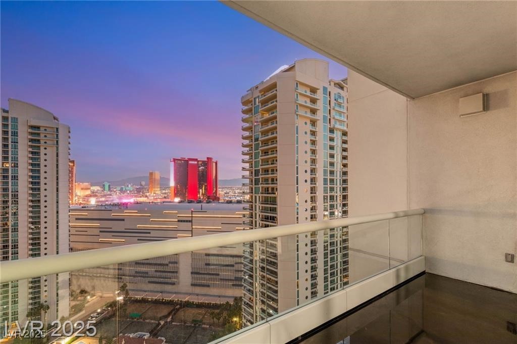 2777 Paradise Road 2801