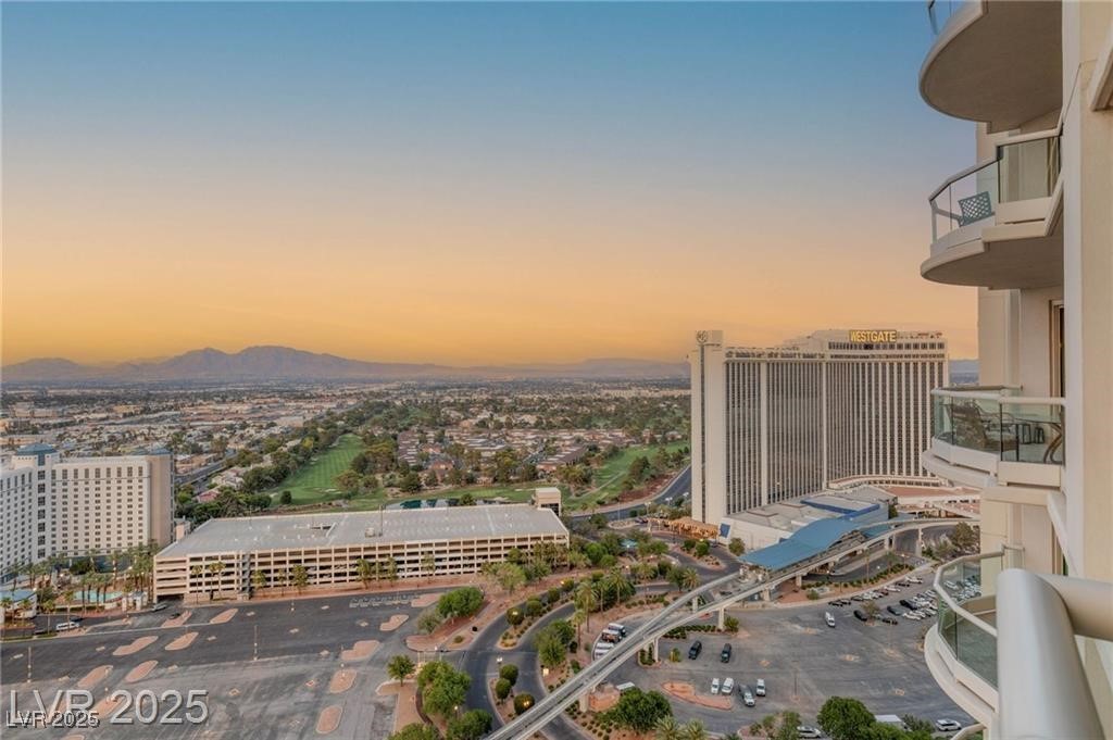 2777 Paradise Road 2801